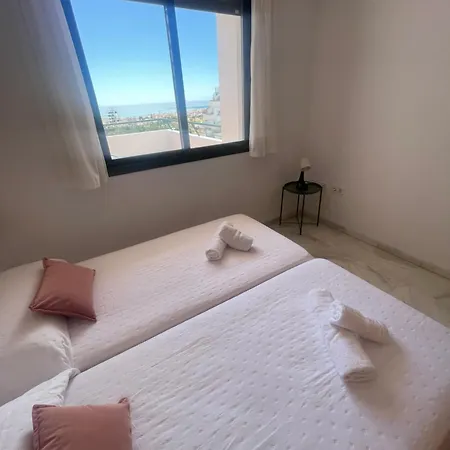 Atico Maravilloso En Διαμέρισμα Nerja